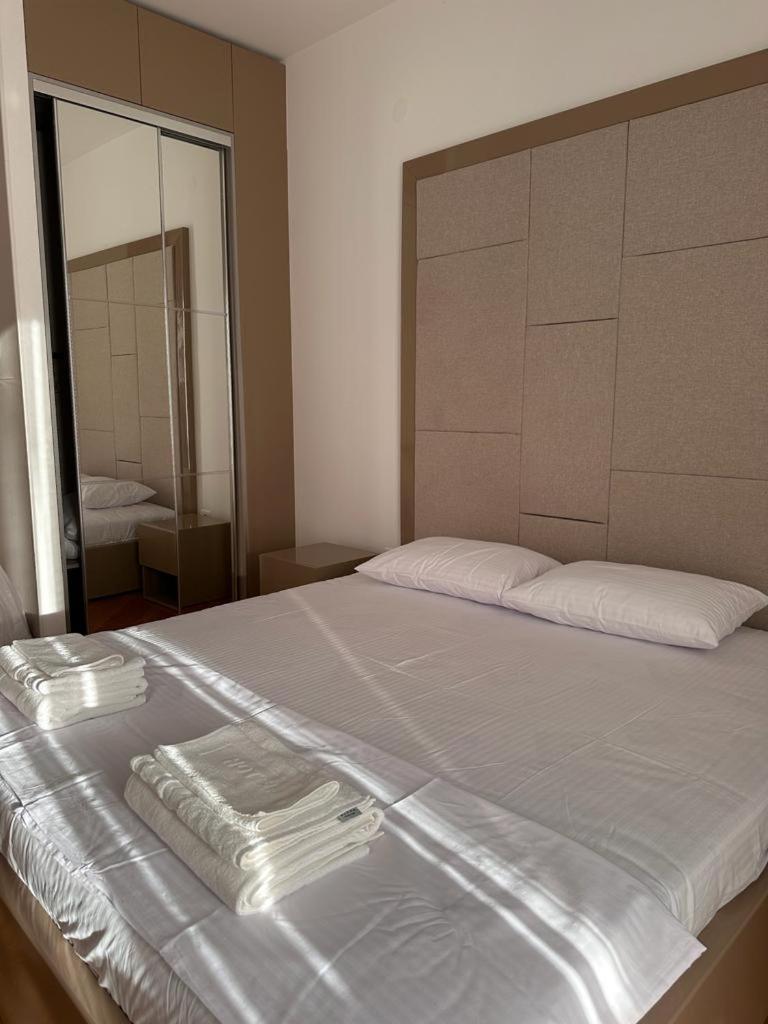Tc Big Apartments 부드바 객실 사진