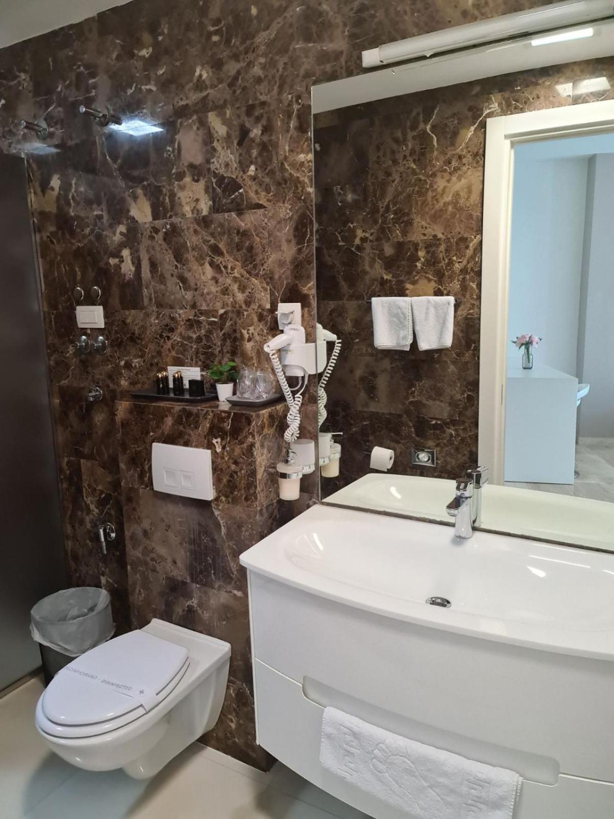 Tc Big Apartments 부드바 객실 사진